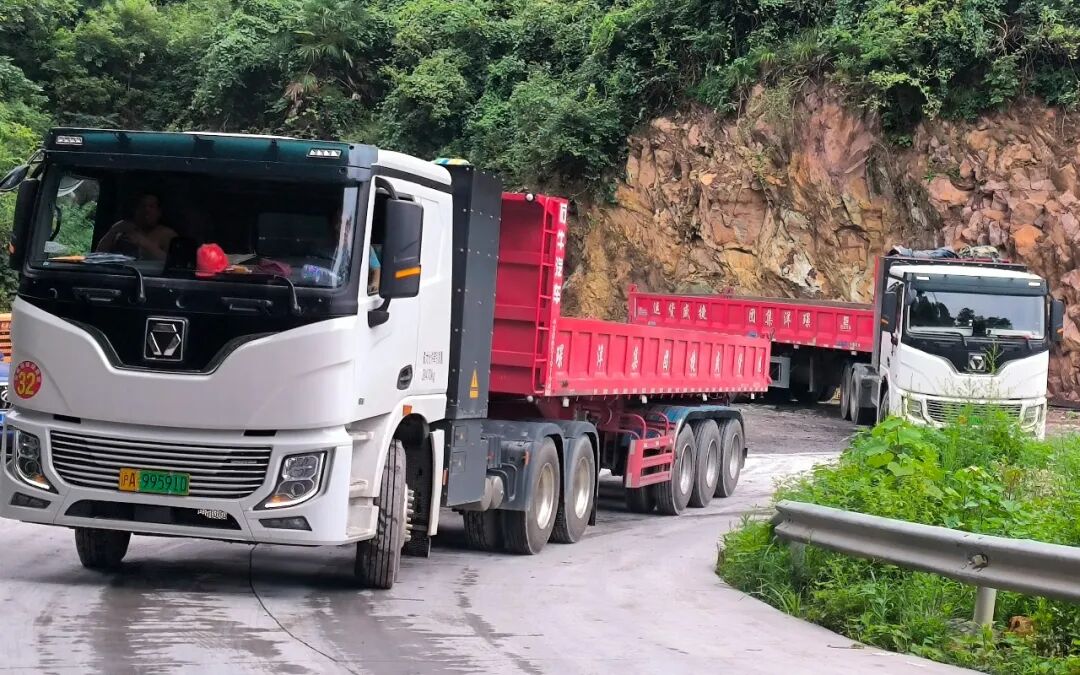�̵�������5845cc����˹400��6&times;4���ذ�ǣ����Ϊ�α��ܿͻ�������
